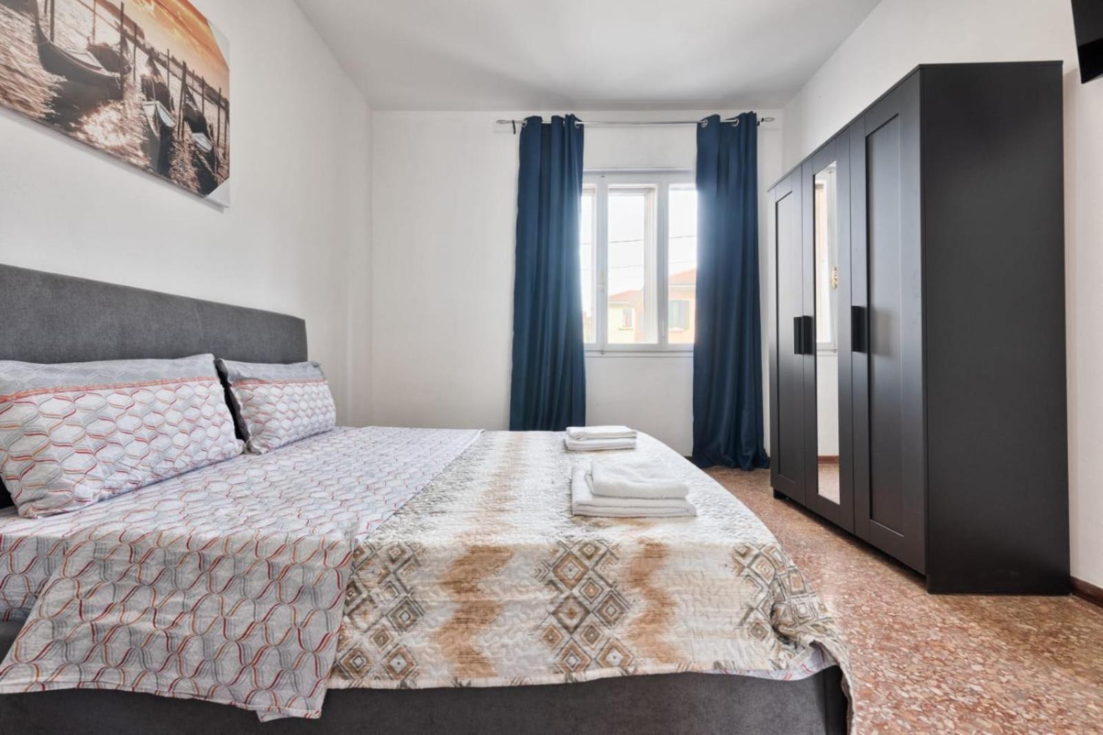 Cozy Best Apartment In City With Free Parking Marghera Exterior foto